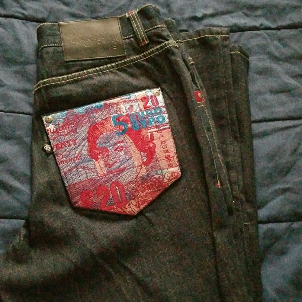 Like New!!! Eight 732 Jeans in Dark Wash!!!!